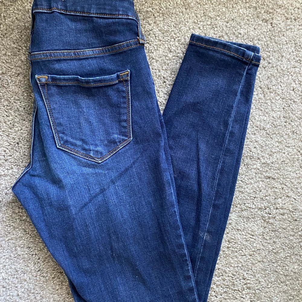 Dark blue jeans